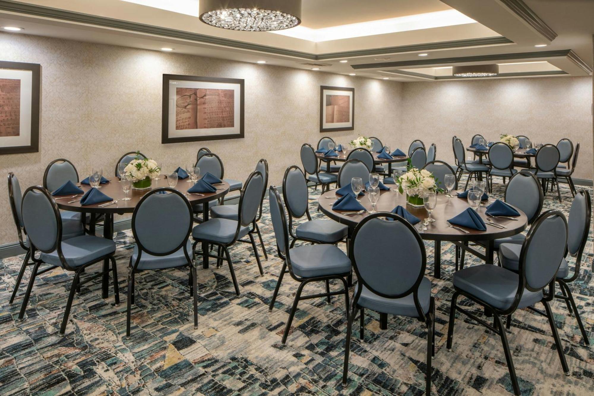 Four Points By Sheraton French Quarter Новый Орлеан Экстерьер фото
